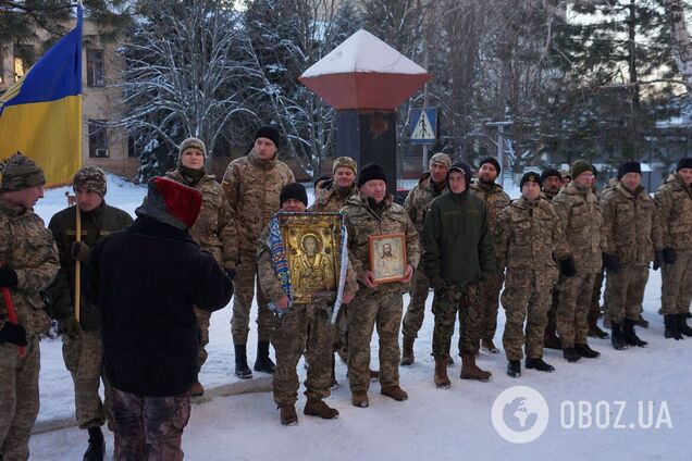 В Запорожье отсутствующая на службе военная получила 500 тысяч грн 'боевых': объявлено подозрение