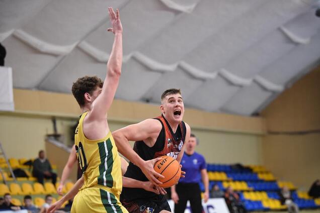 'Черкаськи Мавпы' на домашней площадке победили 'Прикарпатье-Говерлу' в Суперлиге Favbet