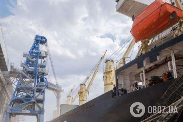 Украина экспортировала морским коридором уже более 18 млн тонн грузов – АМПУ