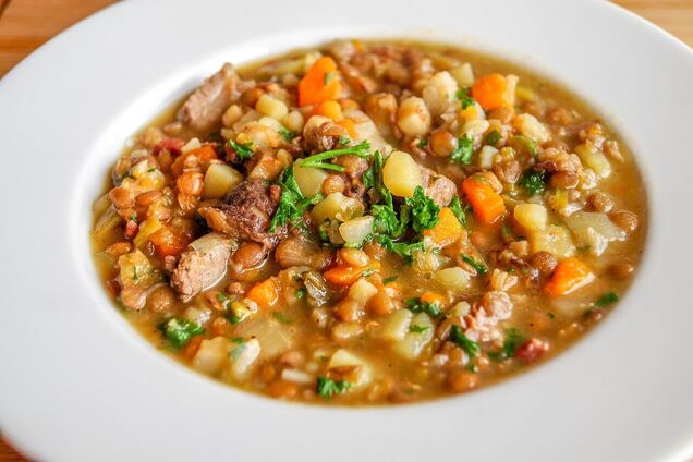 Самый полезный и бюджетный суп для всей семьи: из чего приготовить сытное блюдо