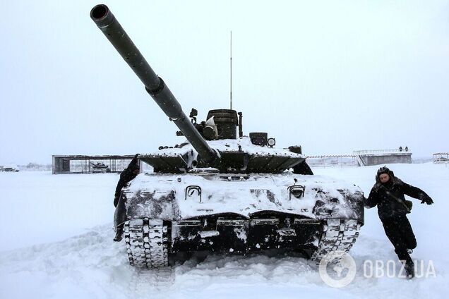 Нацгвардійці перевірили, чи далеко російські танки можуть заїхати без екіпажу. Відео