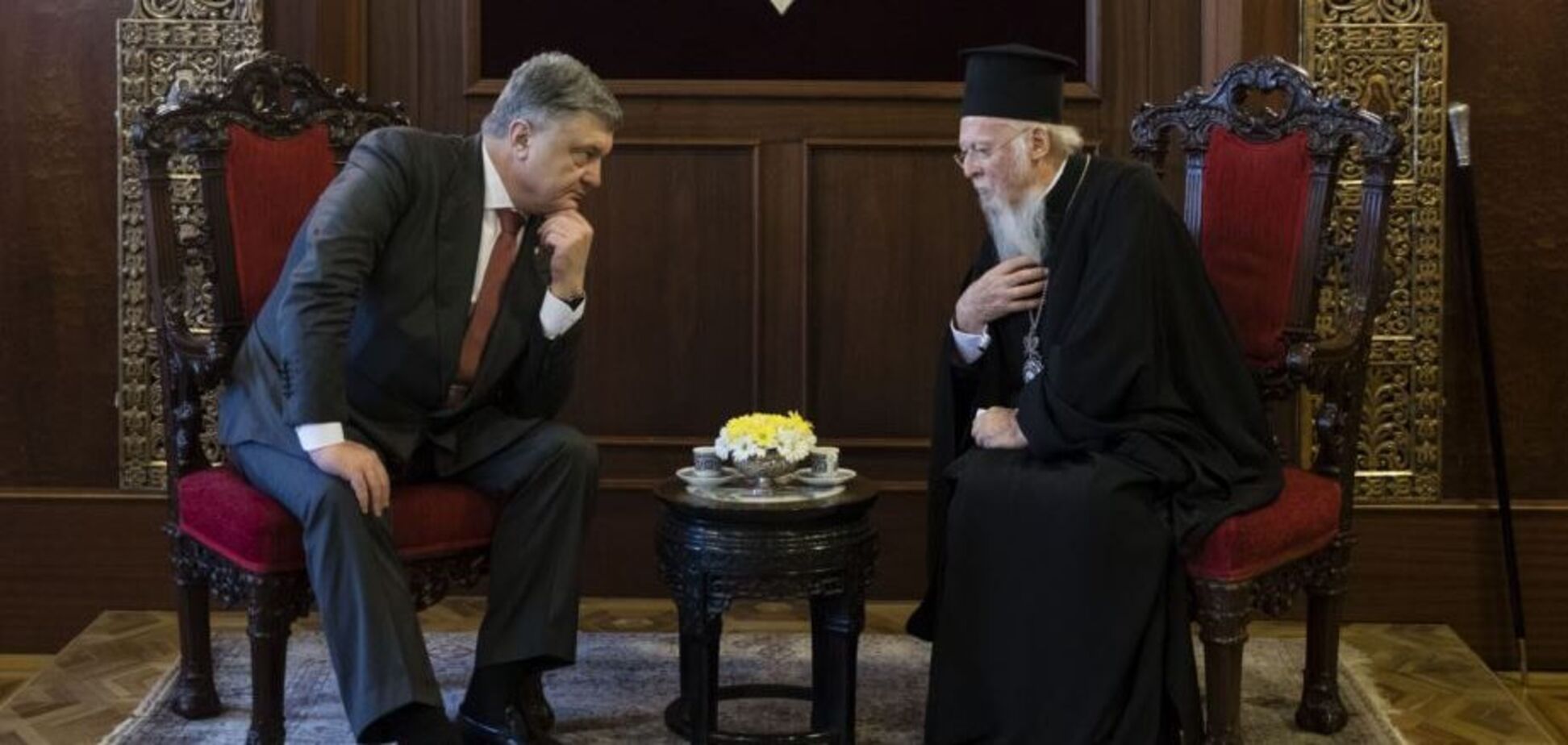 Вселенський Патріарх привітав Порошенка з Новим роком і Різдвом