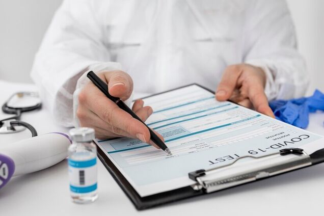 Провідні лікарі і науковці представили погляд на критерії вибору противірусного препарату