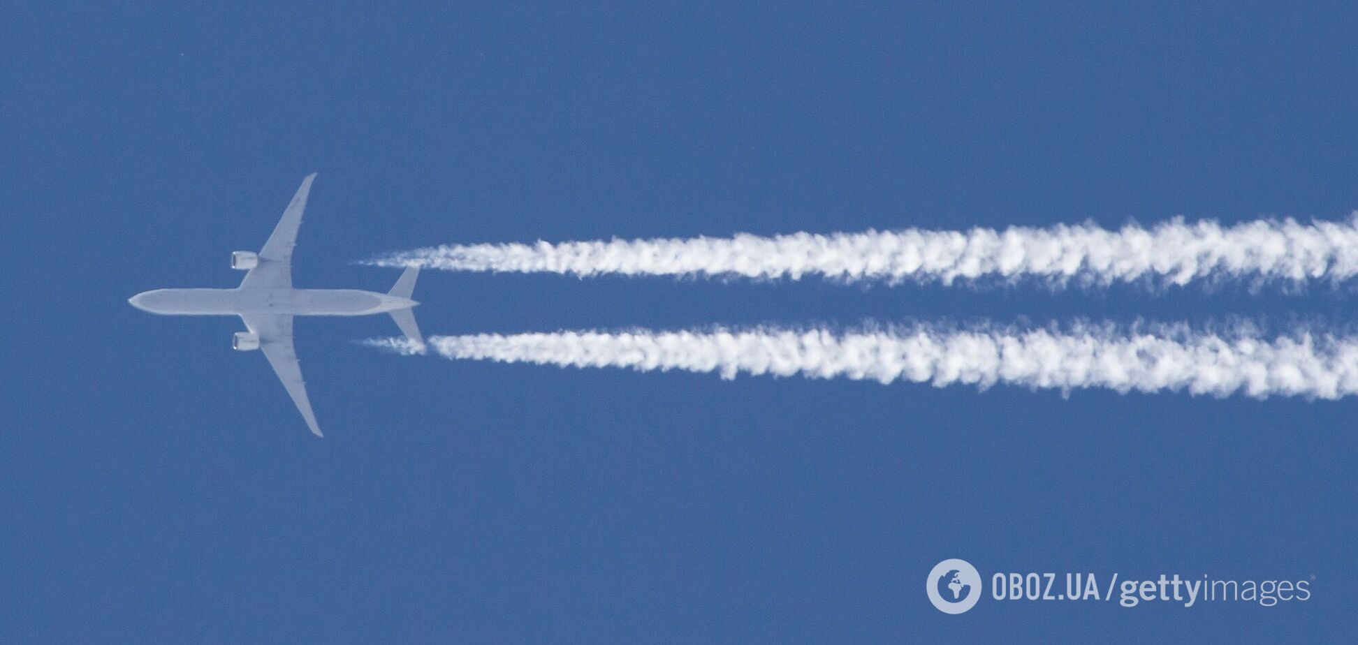 Почему самолет преодолеет 1000 км к востоку быстрее, чем к западу: дело совсем не в скорости