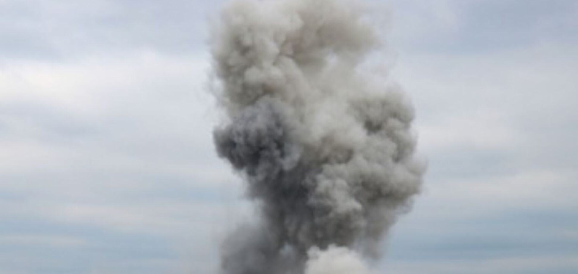 оккупанты били баллистикой: в Николаеве прогремели взрывы, есть пострадавшие