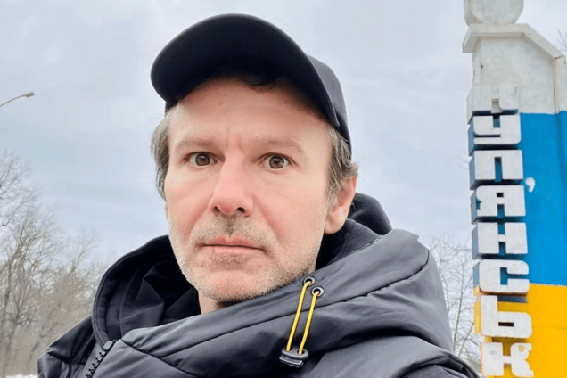 Святославу Вакарчуку – 50: який вигляд мав лідер 'Океану Ельзи' до того, як обрізав довге волосся і став легендою української сцени