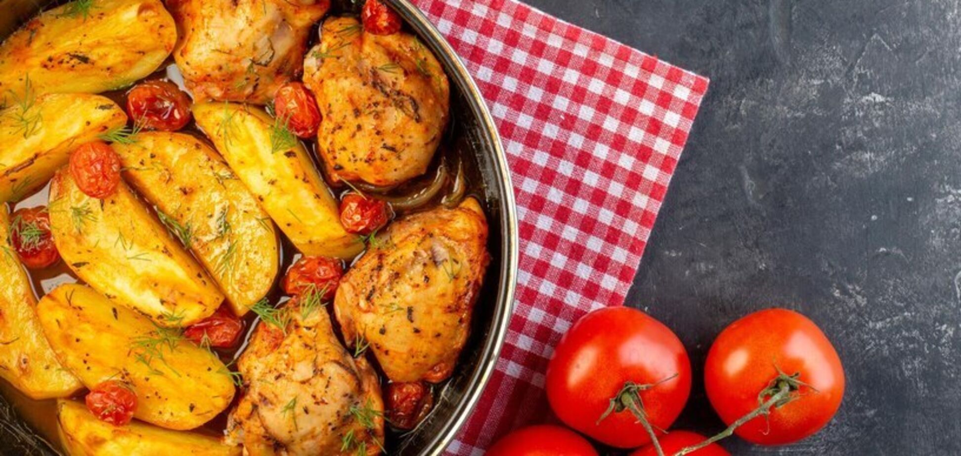 Вкусный картофель по-селянски, который точно получится хрустящим и золотистым: как правильно приготовить
