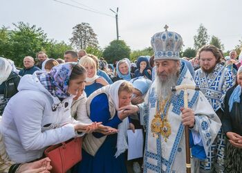 Скільки українців підтримують закон про заборону релігійних організацій, пов'язаних із РПЦ: результати опитування