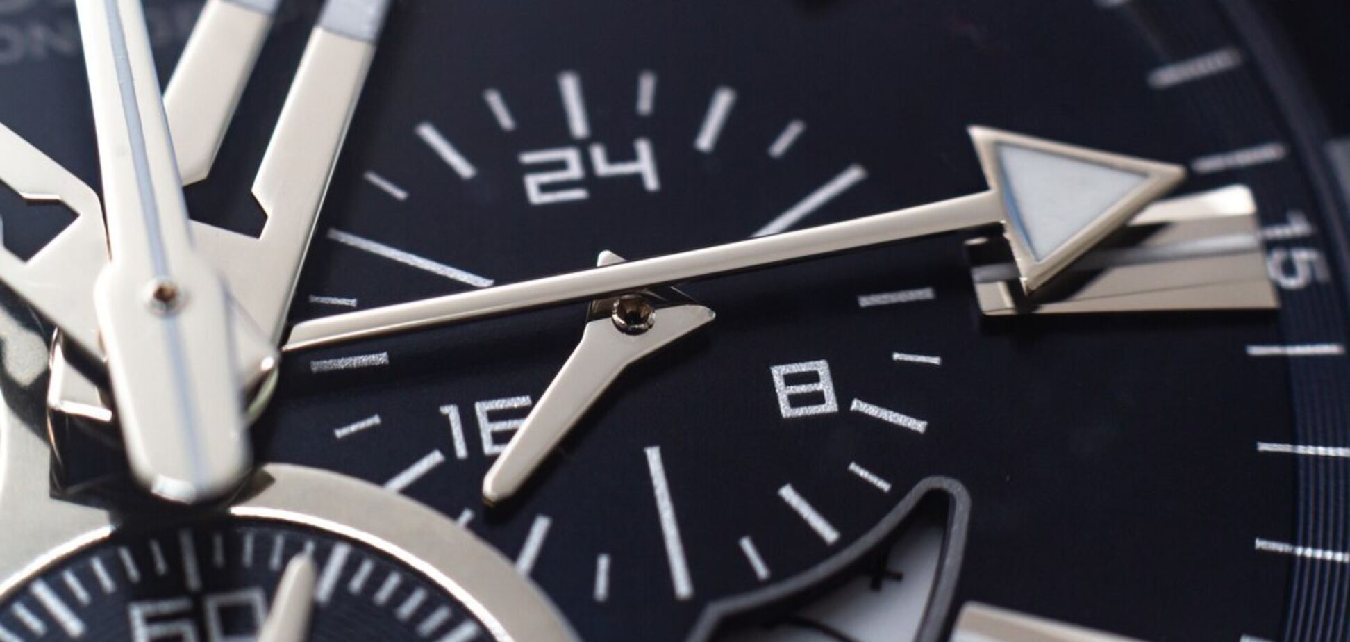 Коли українці востаннє переведуть годинники на зимовий час: дата і як підготуватися