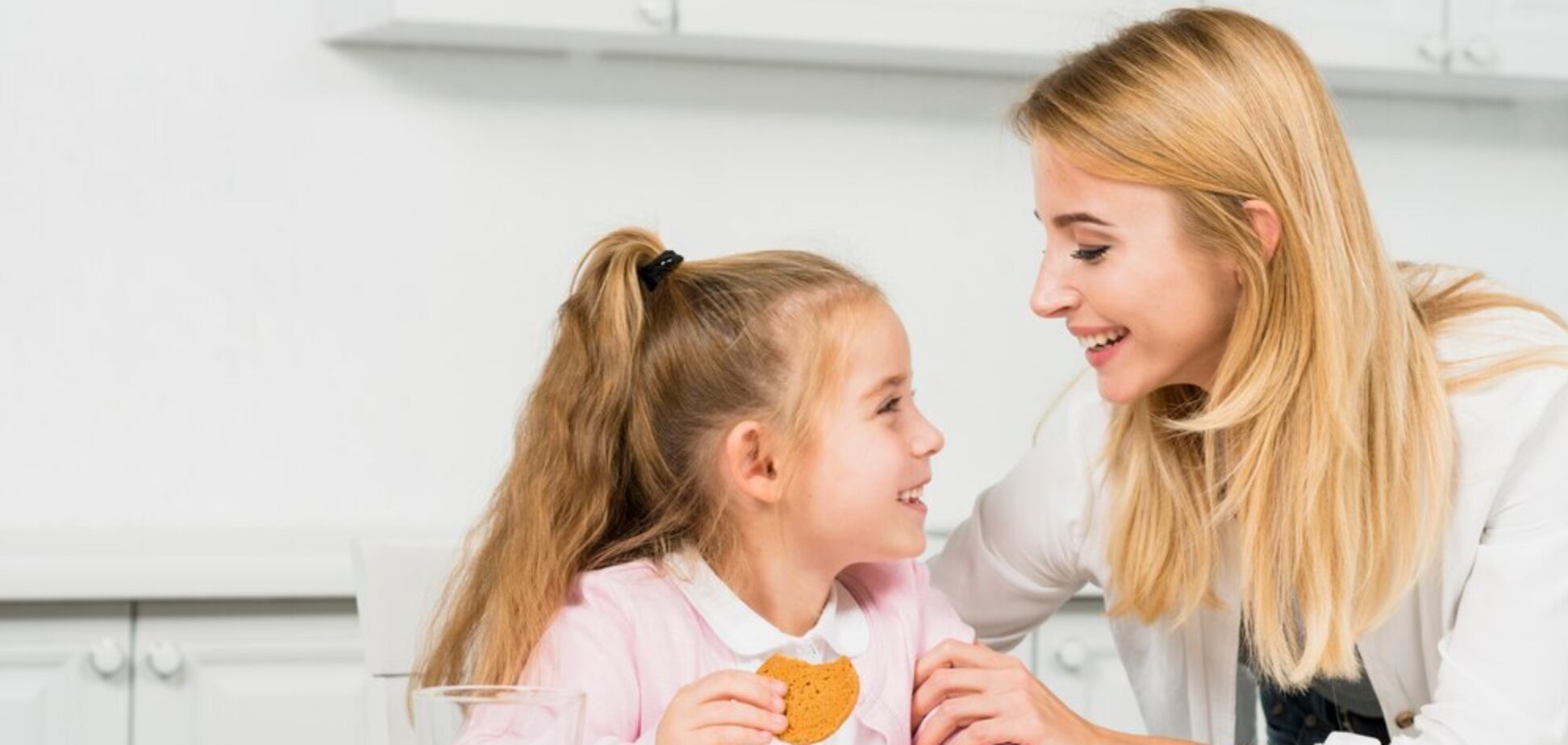 Топ-10 поживних перекусів для школярів: допоможуть справитися зі стресом