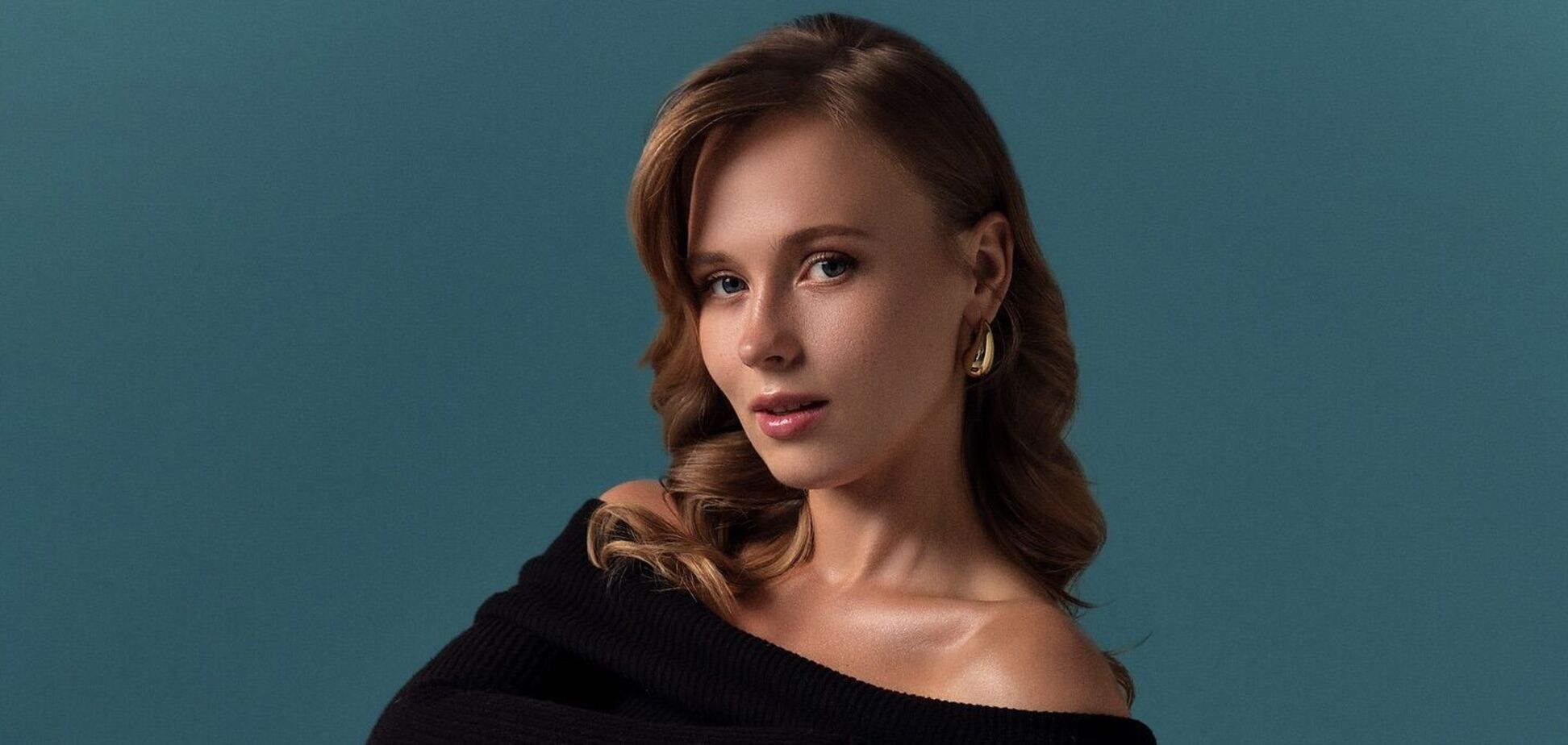 'Найкрасивіша фігура': зірка 'Сватів' Анна Кошмал замилувала фото з уже помітним животиком