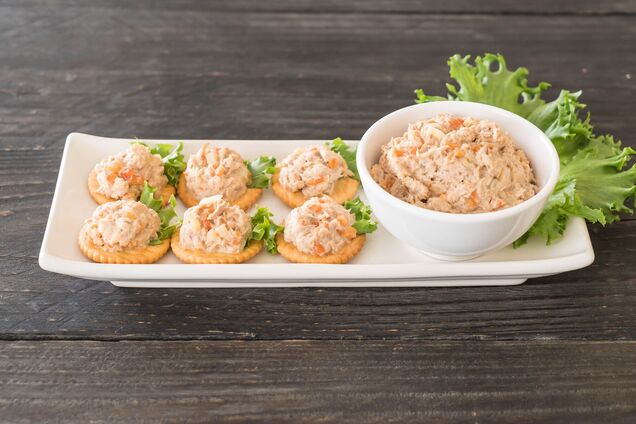 Закуска из креветок с крем-сыром: вкусный перекус или хорошее дополнение к праздничному столу