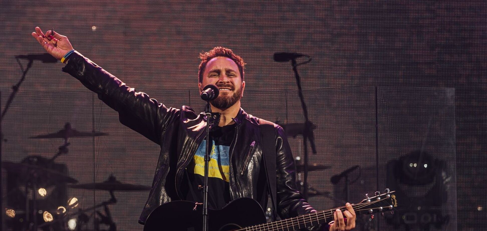 Як змінювався фронтмен СКАЙ Олег Собчук і який рекорд вписав його імʼя в українську історію