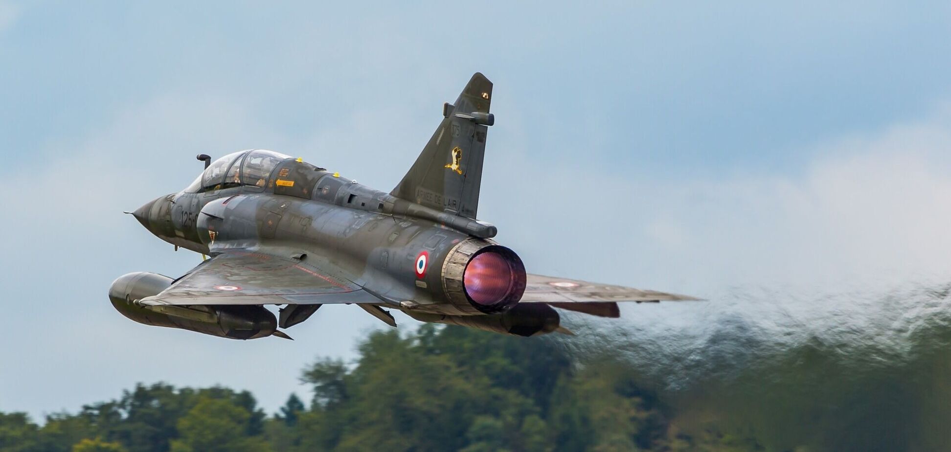 Глава МИД Франции в Киеве анонсировал передачу Украине самолетов Mirage 2000