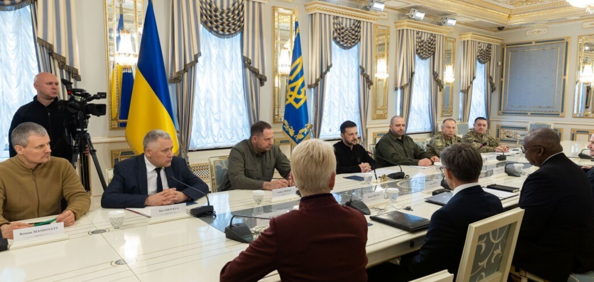 США готують окремий пакет допомоги для виробництва українських дронів на $800 млн, – Зеленський