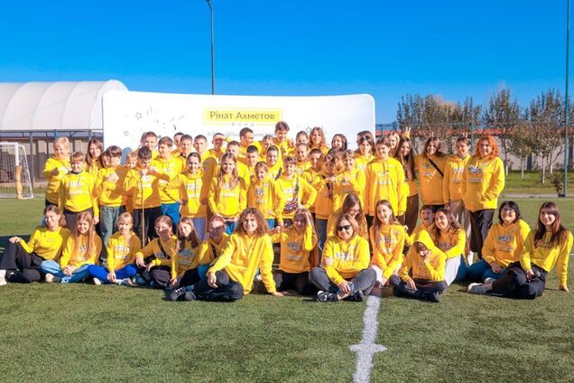 Началась новая осенняя смена "Блогер Кемпа" от Фонда Рината Ахметова для детей, пострадавших от войны