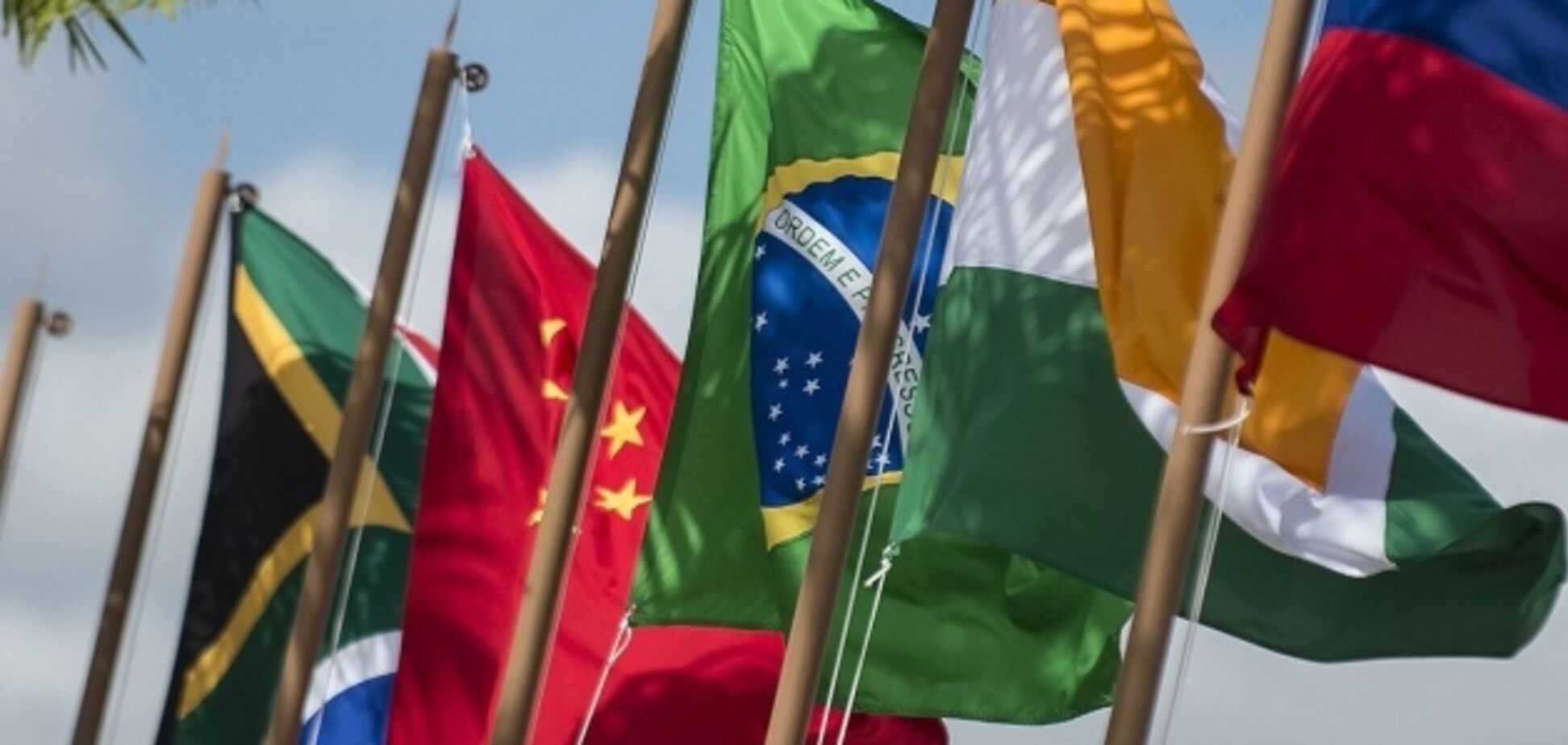 'Это усложняет победу над агрессором': эксперт объяснил, что стоит за саммитом БРИКС и какое значение имеет визит на мероприятие Гуттереша