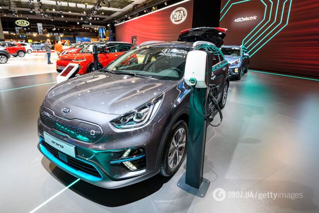 Kia создала необычный гибрид с огромным запасом хода: описание модели Niro Tri-Fuel