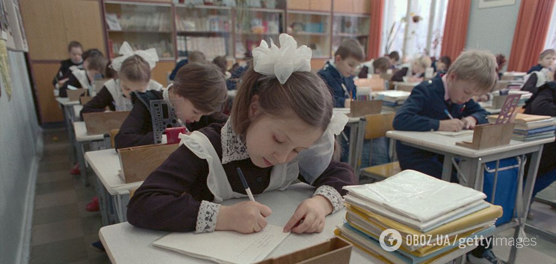 Почему в школах в СССР запрещали писать шариковыми ручками