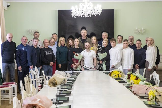 Кличко наградил киевлян-призеров Олимпийских игр в Париже