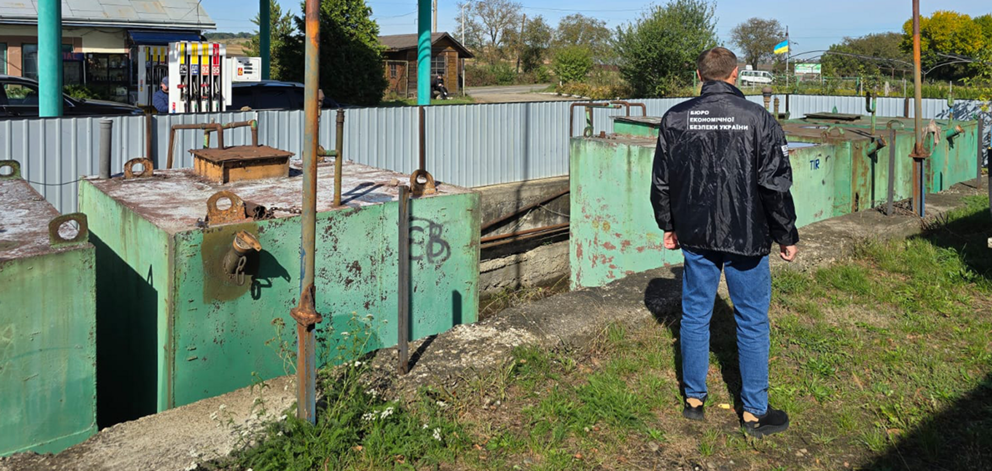 Українцям замість палива продавали фальсифікат