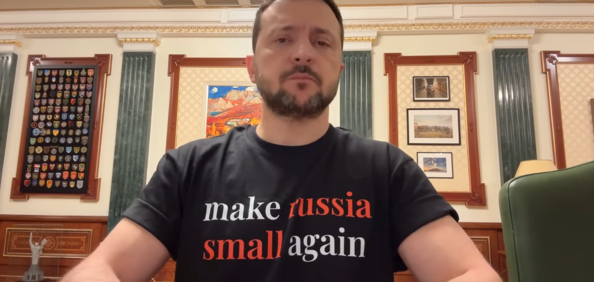 Чому росіяни бісяться від футболки Зеленського