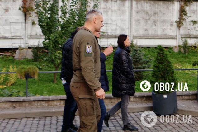 Багатоповерхівку в Києві, в яку прилетів 'Шахед', терміново перевірять спеціалісти: Кличко розповів подробиці