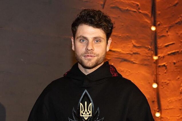 Усе через обручку: актор Артур Логай втратив палець на скеледромі і розповів, як це було. Відео