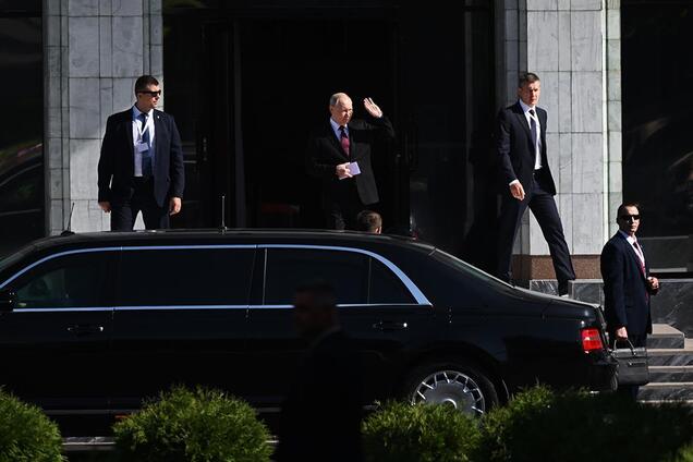 Передвижения Путина смогли отследить по фитнес-приложению его телохранителей – Le Monde