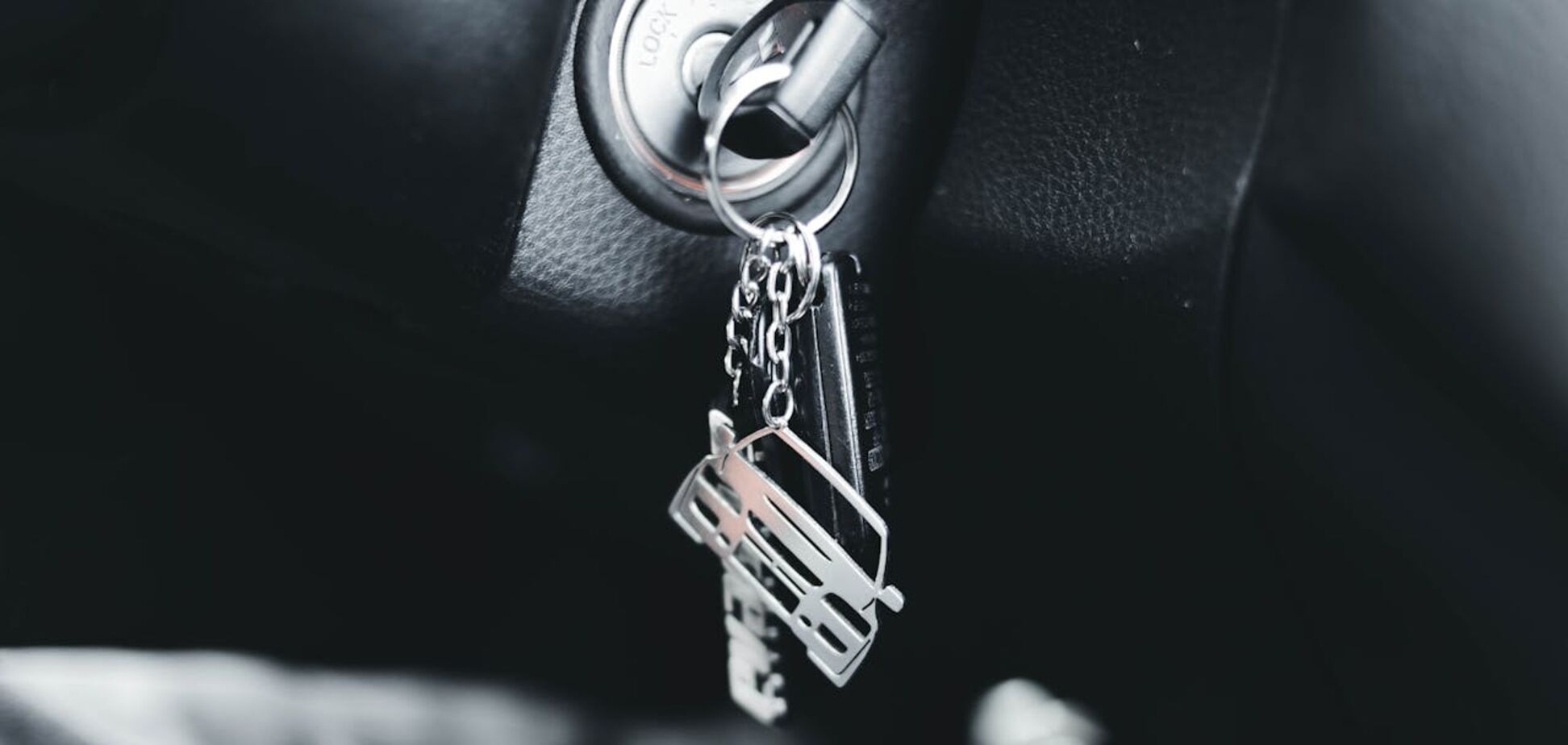 Для украинских водителей готовят новый штраф: сколько придется платить