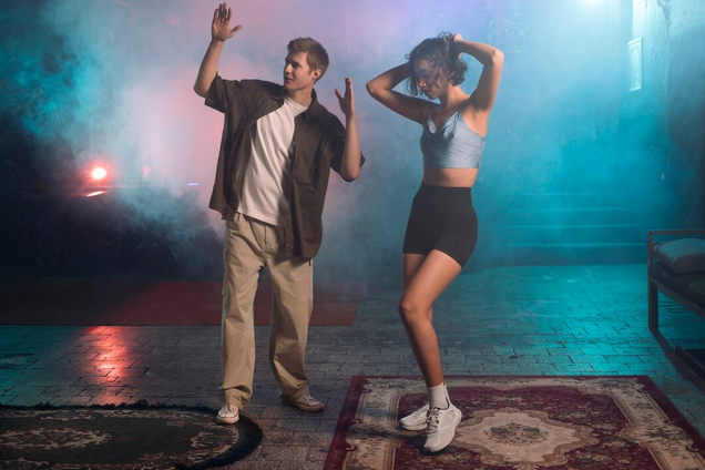 Що таке 'піонерська відстань': чому в СРСР підліткам не можна було танцювати ближче