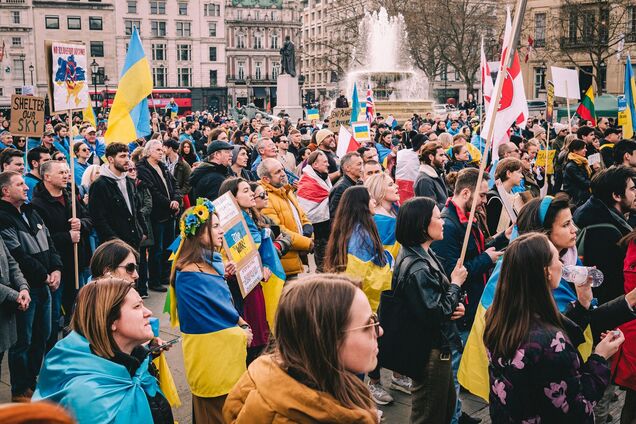 Сотни тысяч украинцев вернутся домой, если их перестанут поддерживать за границей