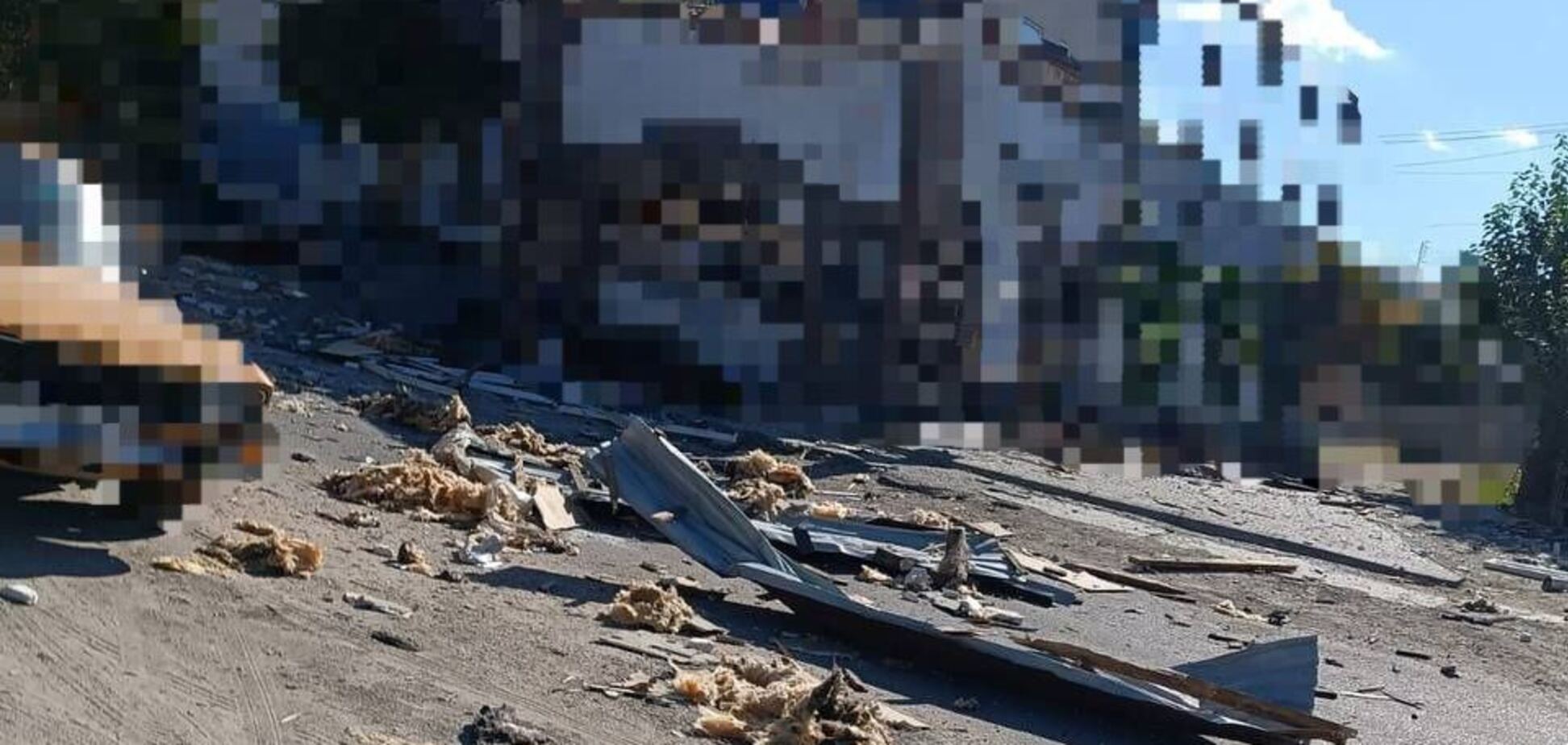 Окупанти вдарили по Антонівці на Херсонщині: є руйнування, жертва і постраждалі. Фото