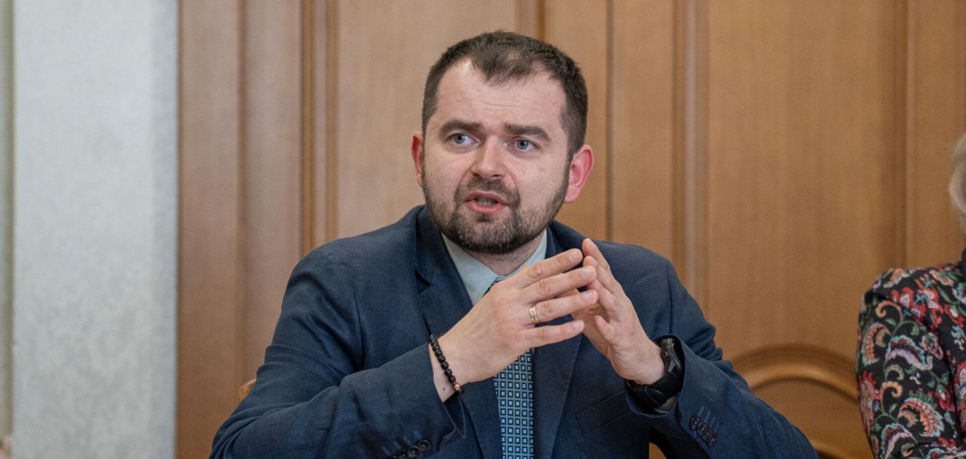 Конфликт интересов? Нет, не слышали. В независимый наблюдательный совет АОЗ может войти человек из Минобороны