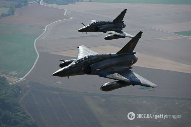 Есть два варианта: авиаэксперт рассказал, чего ожидать от самолетов Mirage. Видео