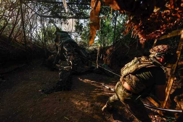 За сутки на фронте произошло 170 боевых столкновений: в Генштабе рассказали, где пытается прорваться враг. Карта