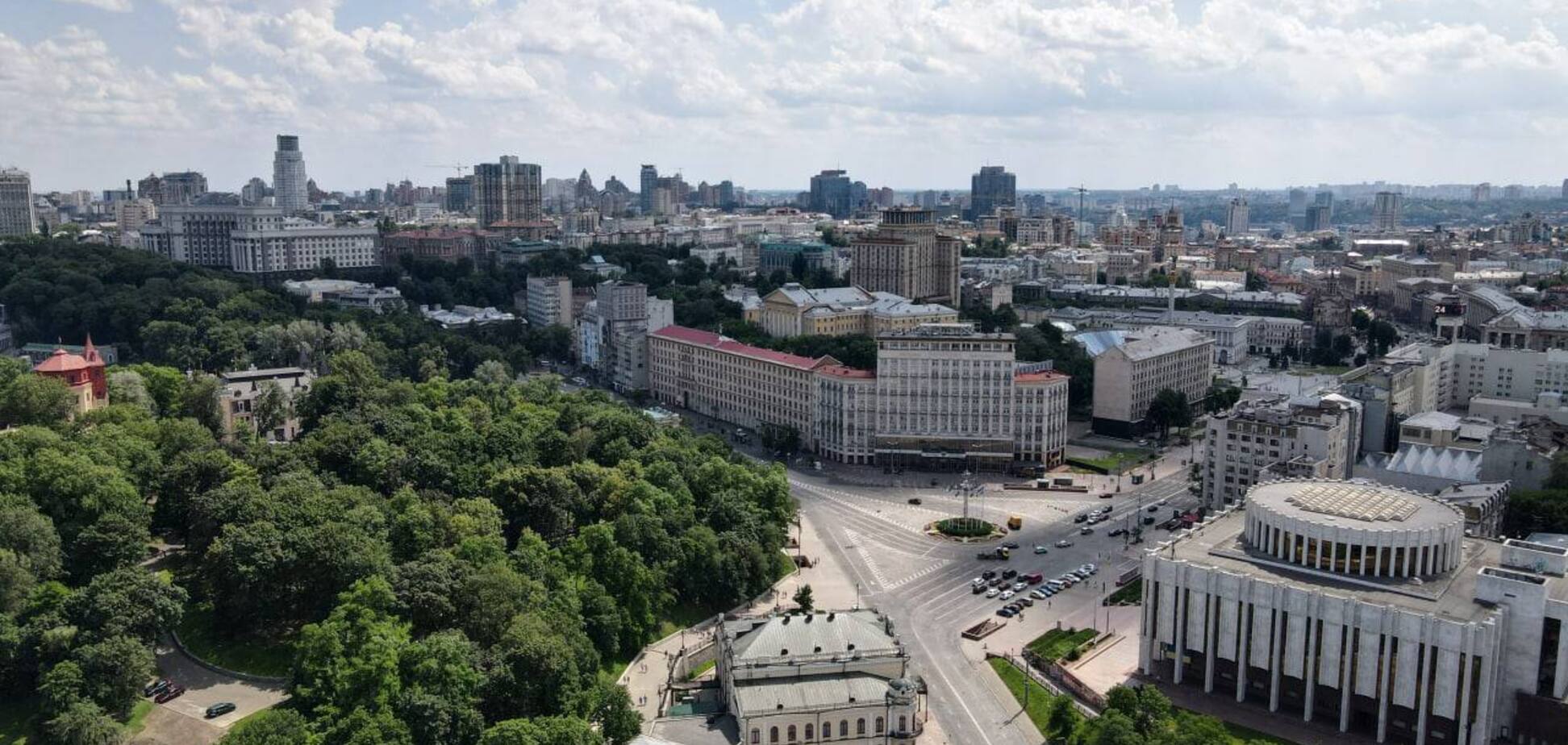 Какой была Европейская площадь в Киеве более 160 лет назад: фото, которое вас поразит