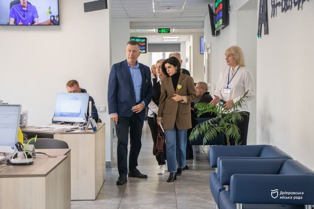 'Круто, что городские власти создают современный сервис': делегация из Запорожья изучила опыт 'Прозорого офісу' в Днепре