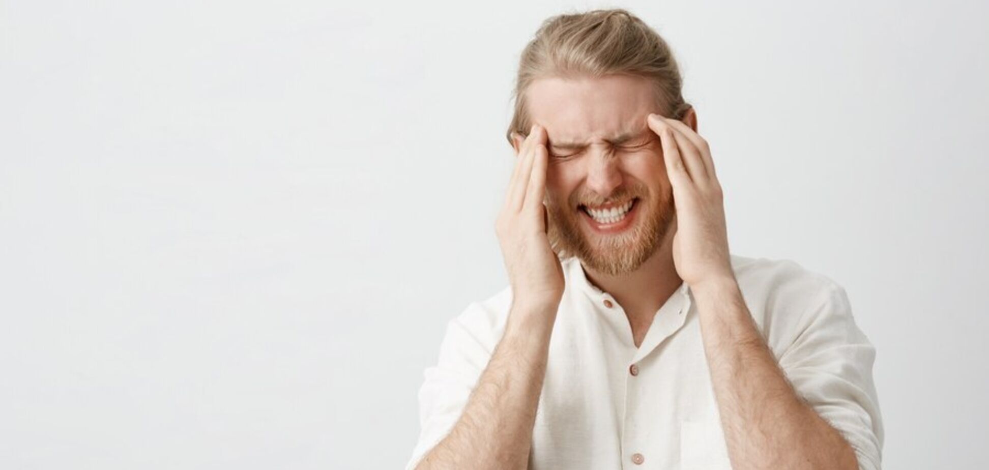 Головная боль, вызванная кето-диетой: причины этого симптома