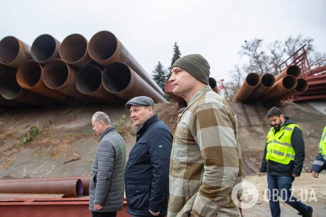 Кличко показав, як ремонтують міст Метро в Києві. Фото та подробиці