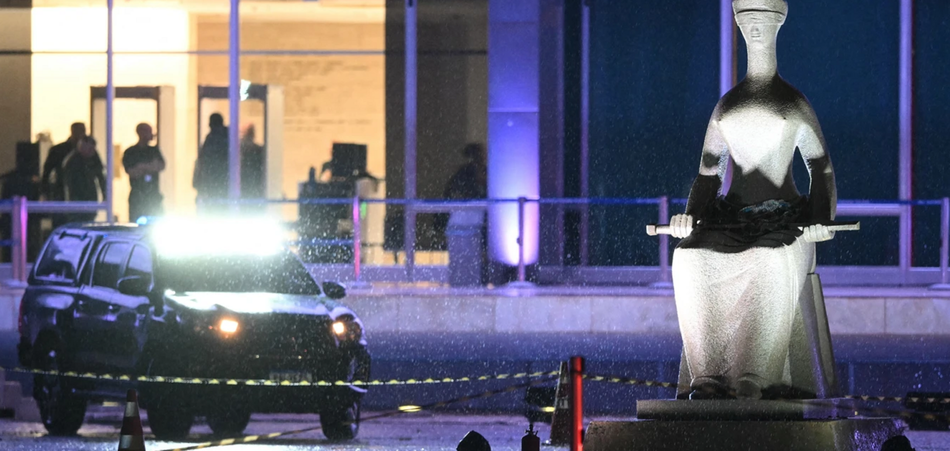 Пролунали вибухи, є жертва: у Бразилії стався теракт напередодні саміту G20. Відео