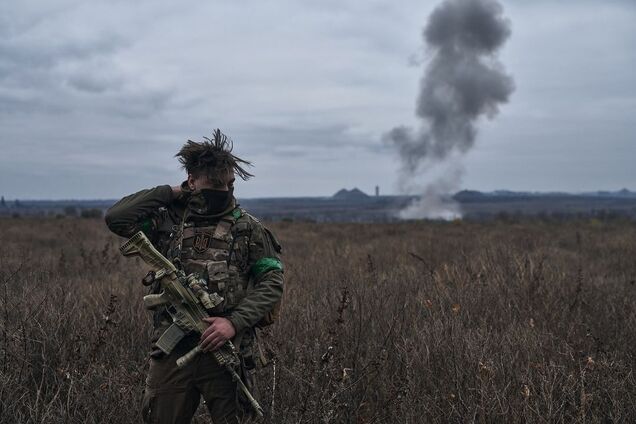 Бесконечные КАБы, FPV-дроны и неутихающая артиллерия: в сети показали, как выглядит сегодня Торецкий фронт. Фото