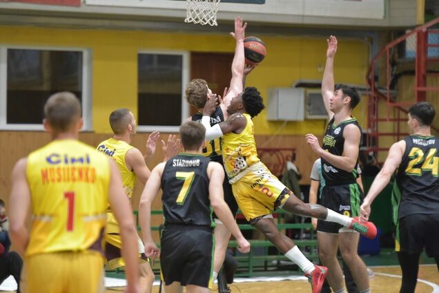 'Старий Луцьк' вирвав епічну перемогу в матчі Суперліги Favbet