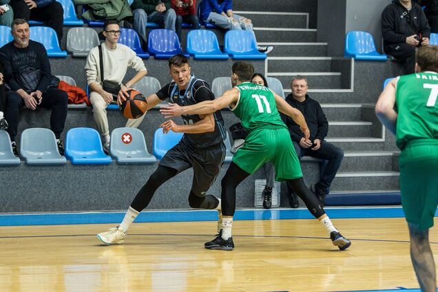 'Дніпро' виграв 6 матчів із 6 у Суперлізі Favbet