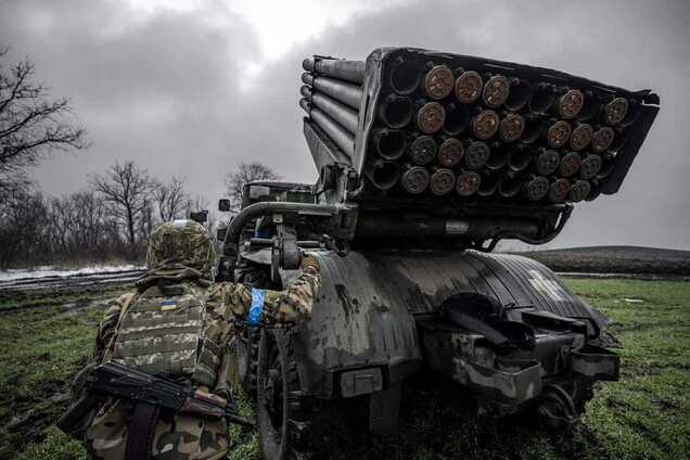 Або здатися, або бути знищеними: Сирський показав, яка доля чекає на окупантів в Україні. Відео