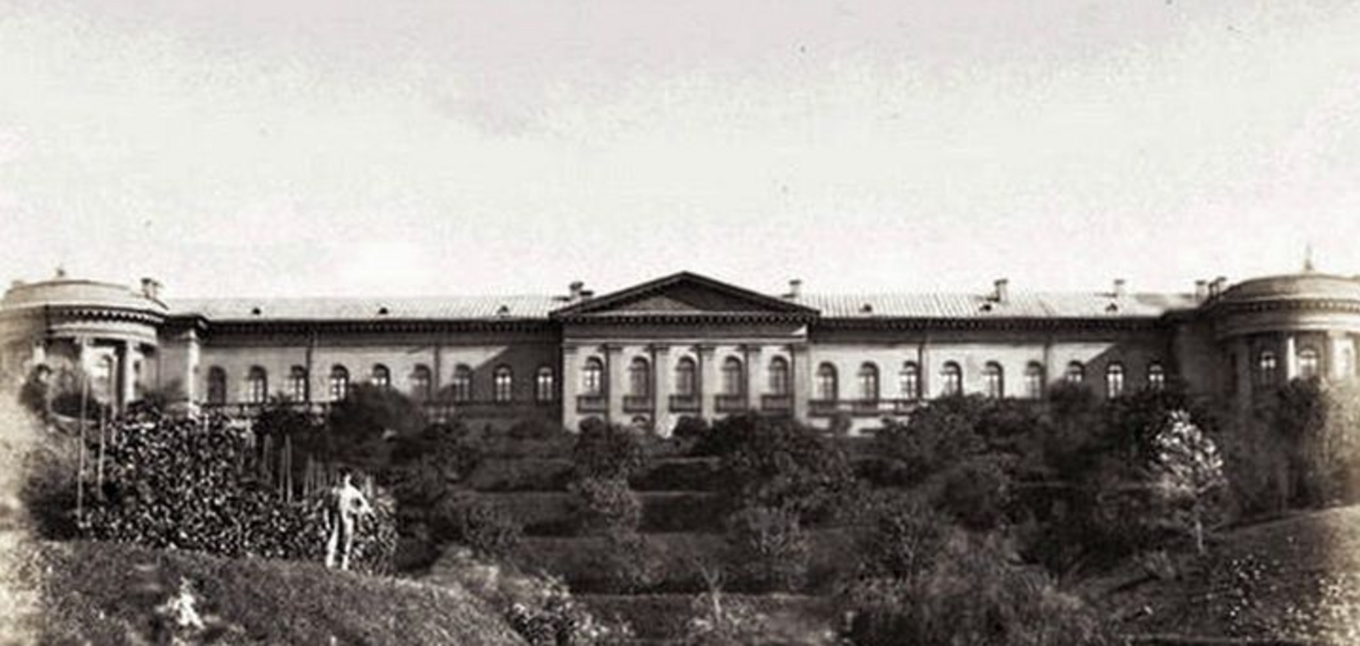 Каким был будущий университет имени Шевченко в 1860-е: архивное фото Киева