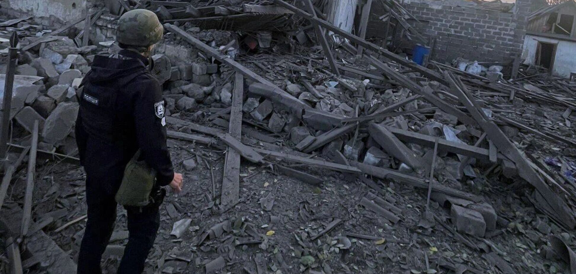 Ворог ударив по Іванопіллю на Донеччині: є загиблі, пошкоджено газогін