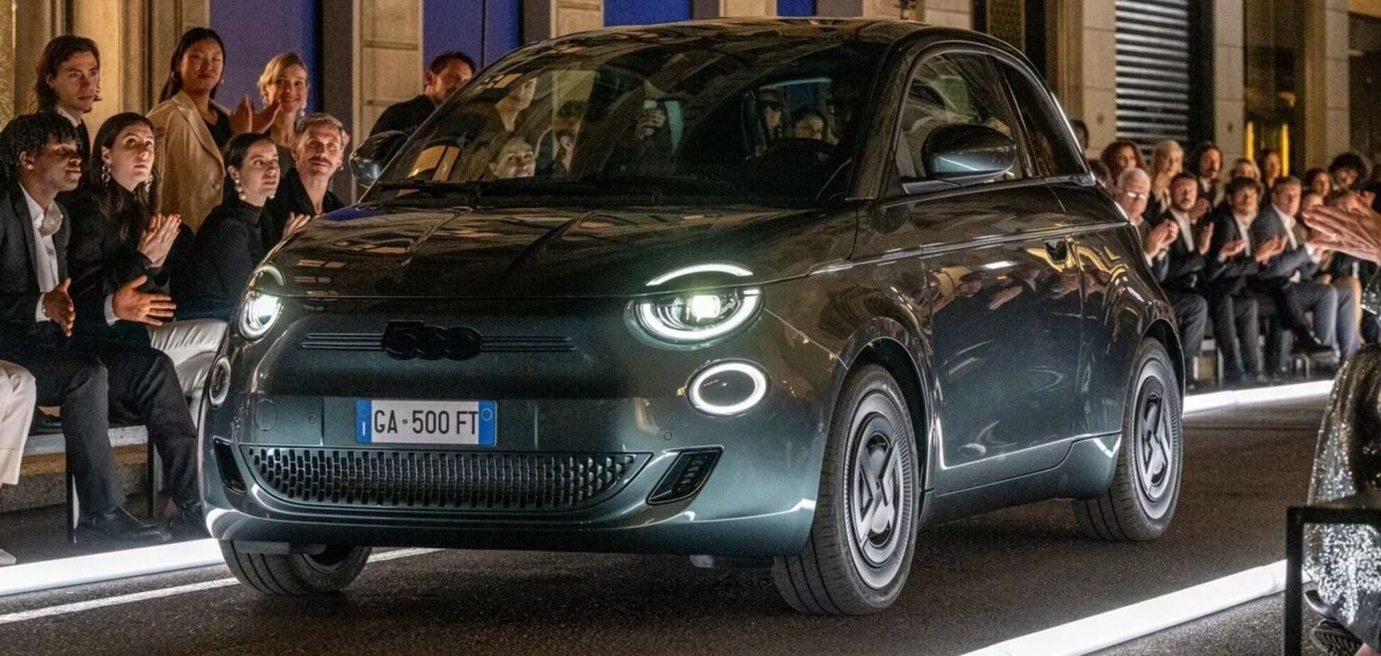 Fiat 500 Giorgio Armani Edition