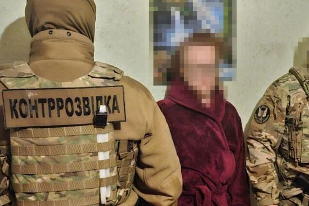 Були завербовані дистанційно: СБУ затримала агенток ГРУ, які коригували вогонь по Україні з акаунтів своїх родичів. Фото