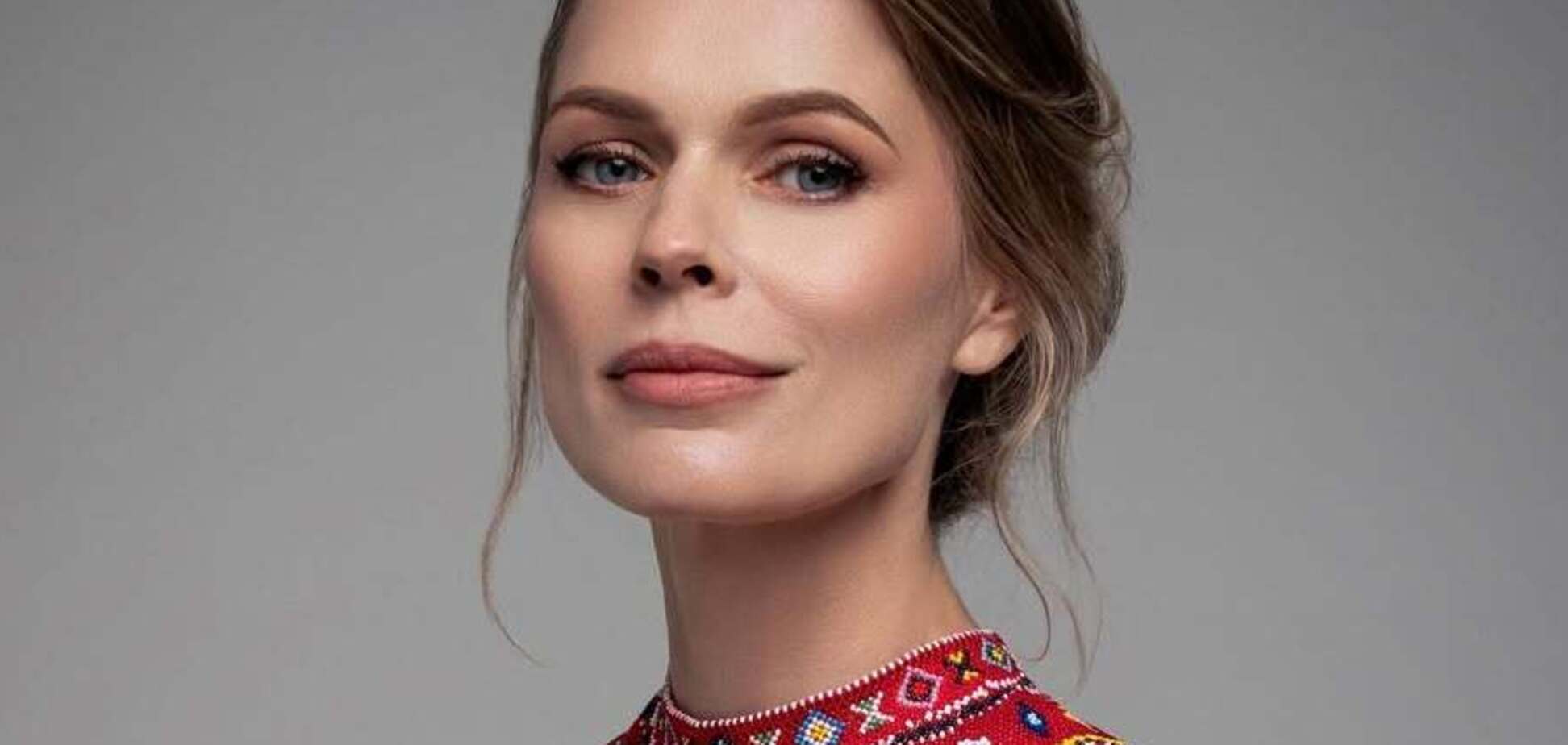 Журналистка высмеяла курс по этикету Ольги Фреймут, который приобрела за пять тысяч гривен: чему учит главный 'Ревизор' страны